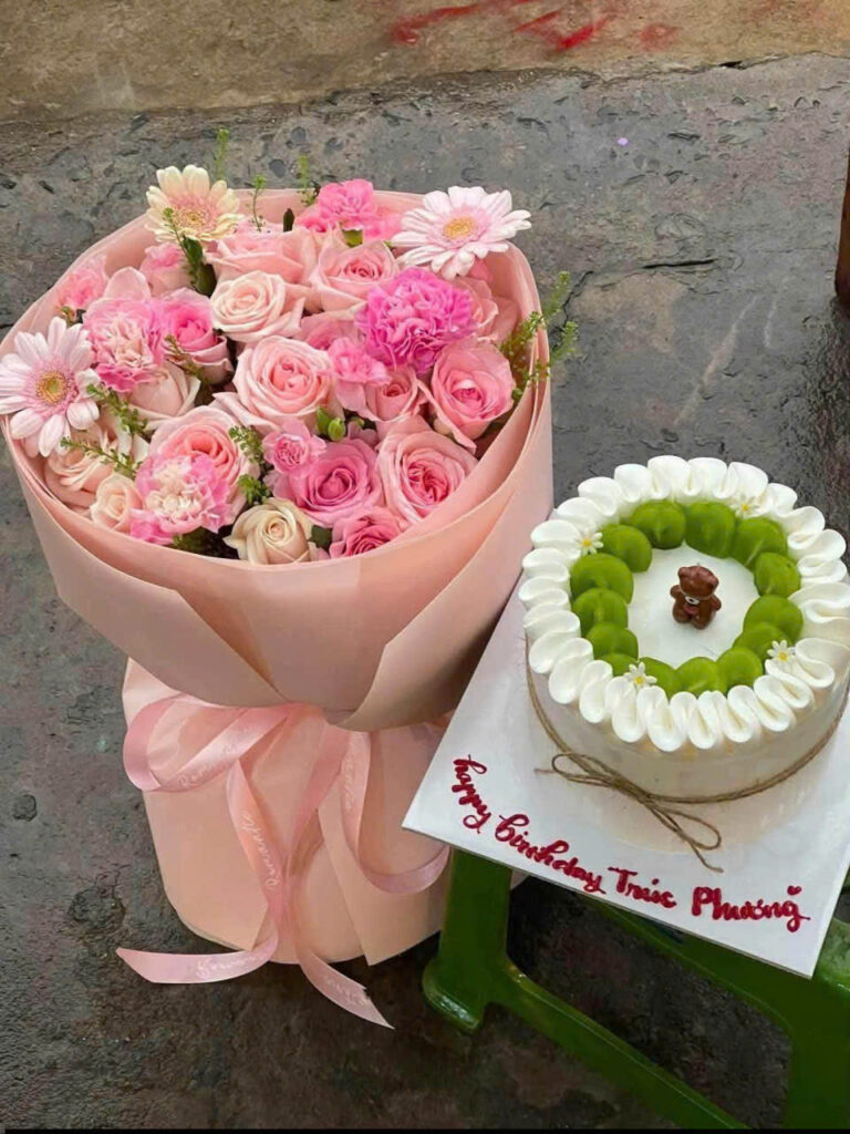 combo banh và hoa 72