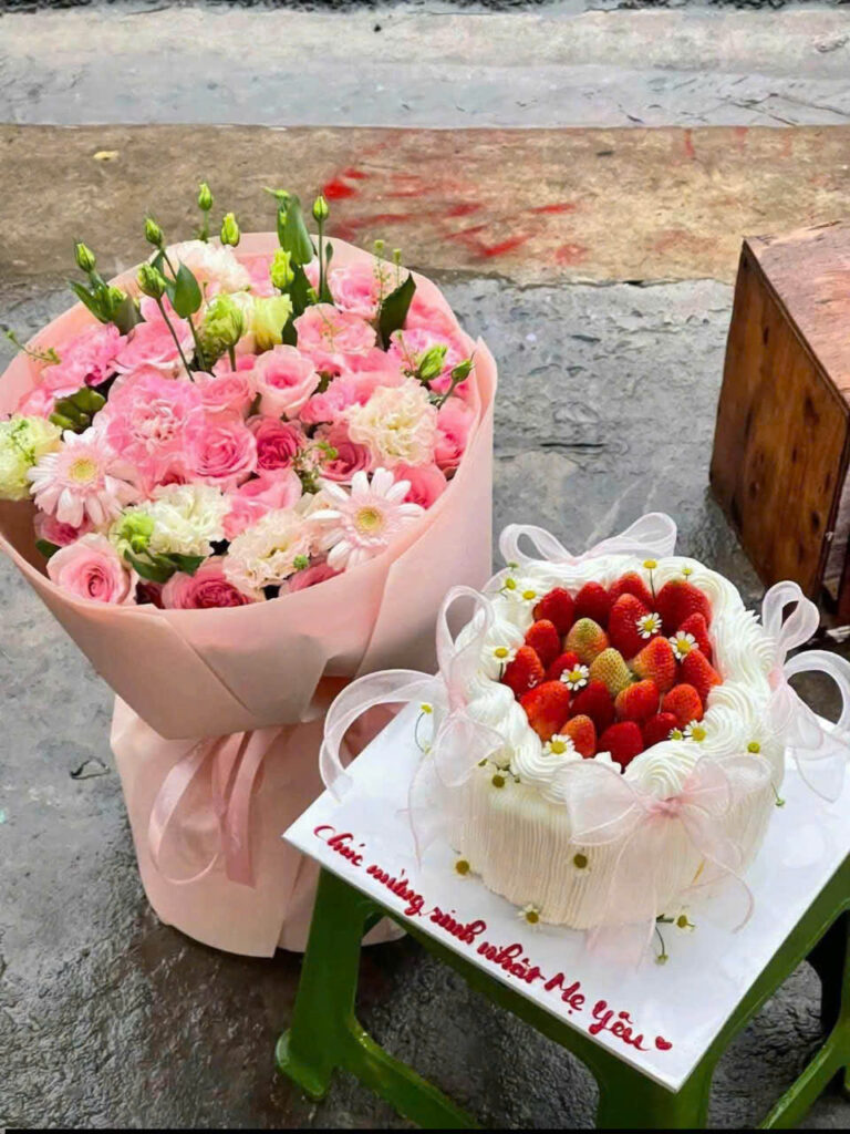 Combo bánh và hoa 066