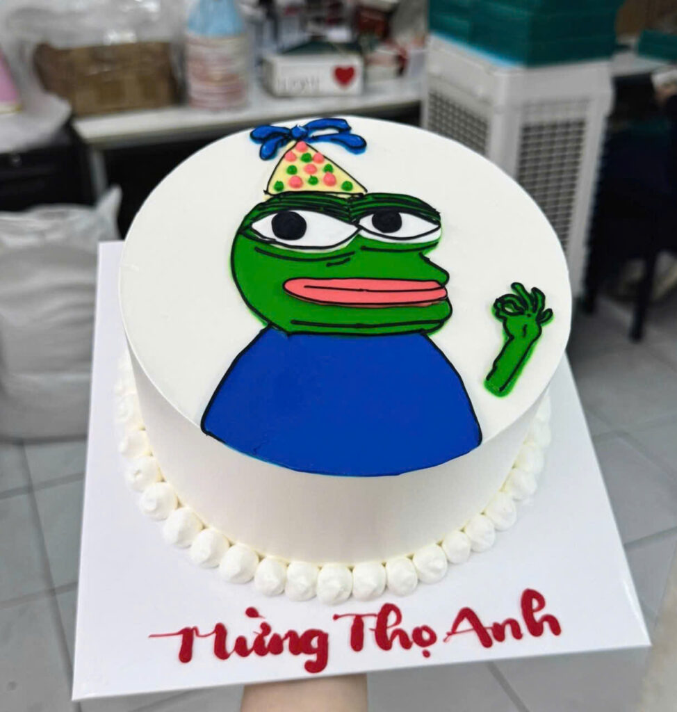 Bánh kem troll 012