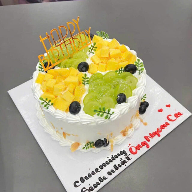 Bánh kem mix trái cây tươi 020
