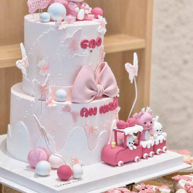 bánh sinh nhật 2 tầng 037