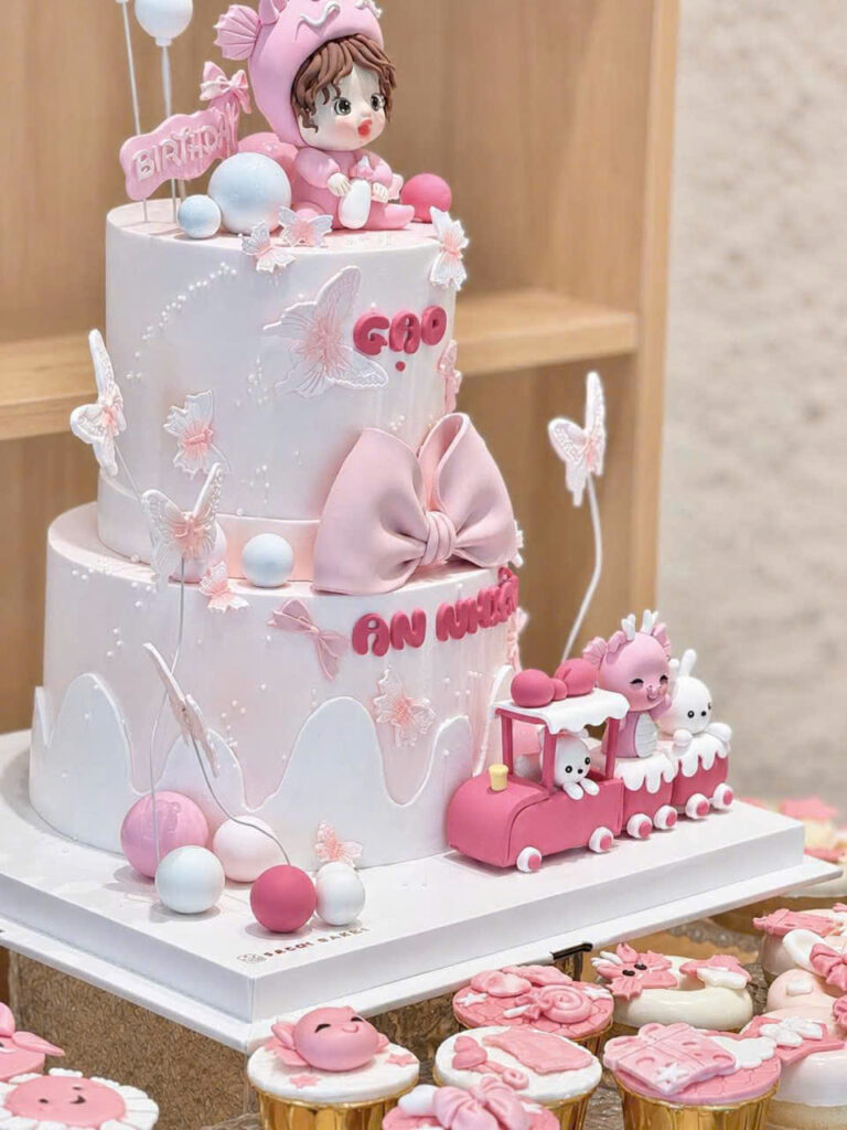 bánh sinh nhật 2 tầng 037