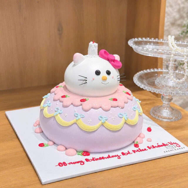 Bánh sinh nhật bé gái 040
