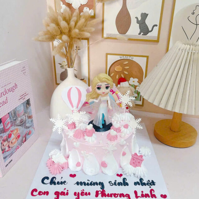 Bánh sinh nhật bé gái 034