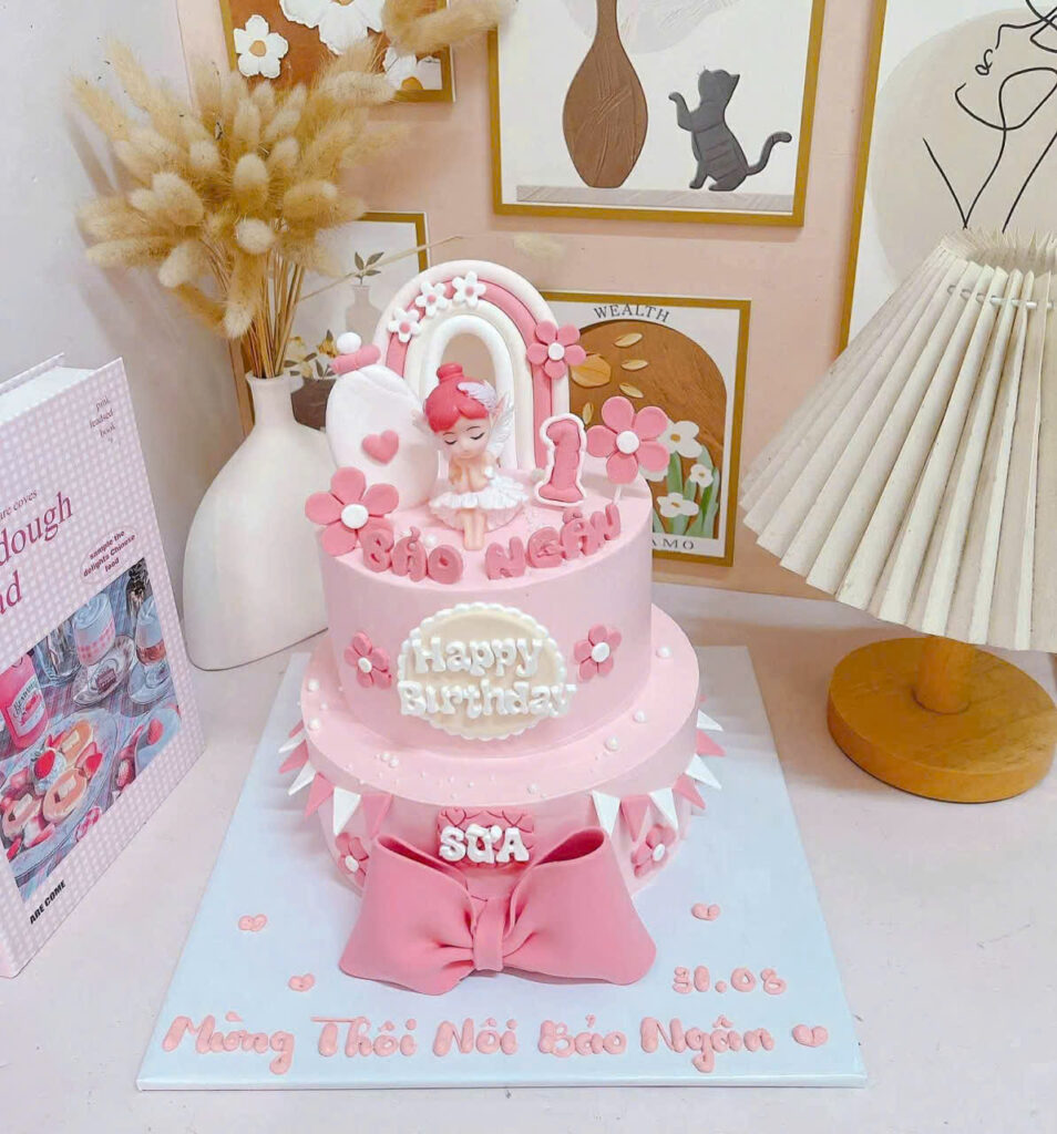 Bánh sinh nhật bé gái 037